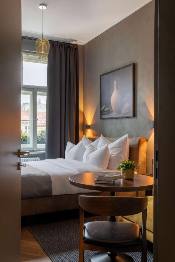 The Viaduct - Suites & More Prague Ngoại thất bức ảnh