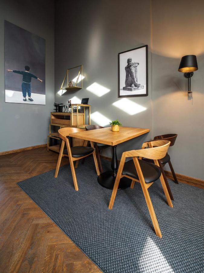 The Viaduct - Suites & More Prague Ngoại thất bức ảnh